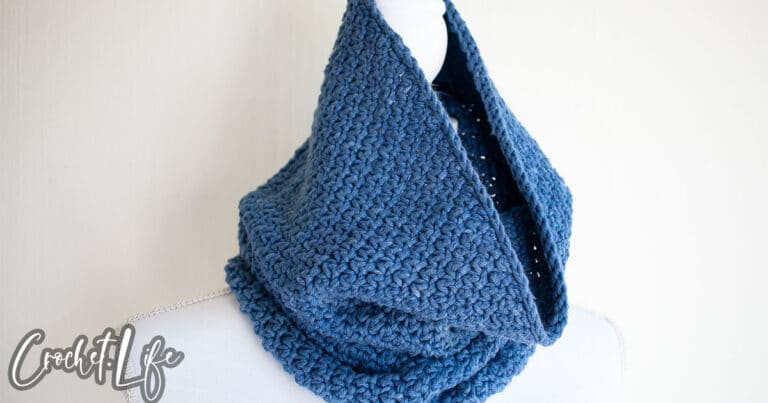 Quick and Easy Winter Cowl Crochet Pattern - Winter View Cowl - Crochet ...