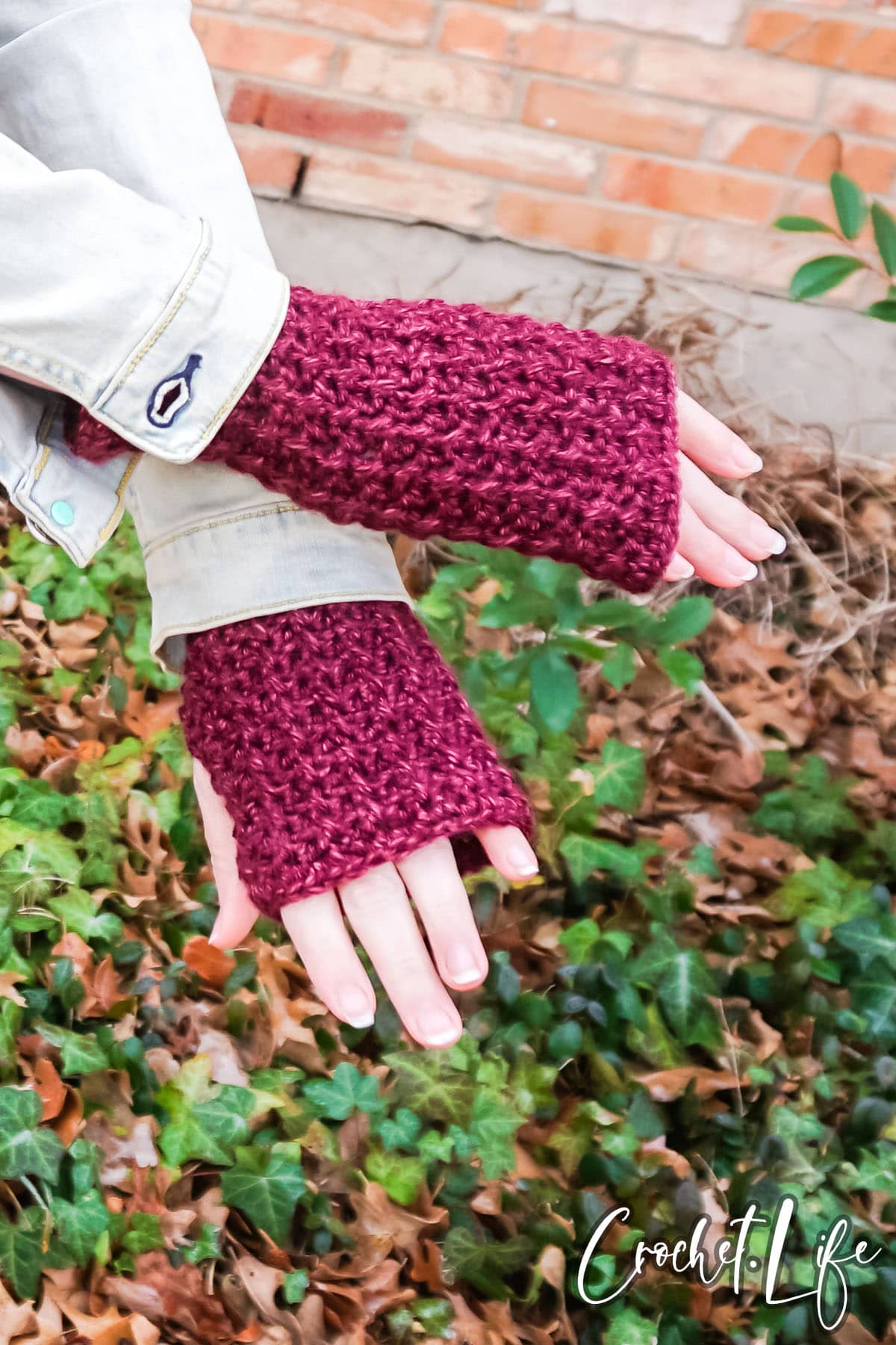 free crochet pattern for finger gloves
