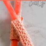 free ice pop cuff crochet pattern with text which reads popsicle cozy free crochet pattern