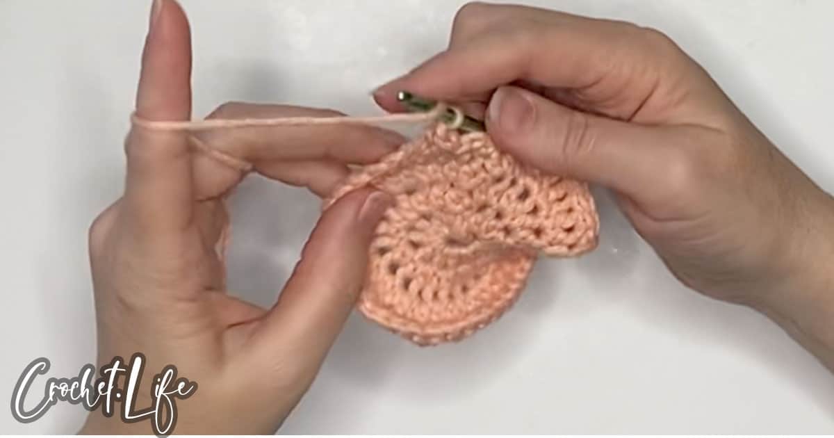 how to crochet a bowl