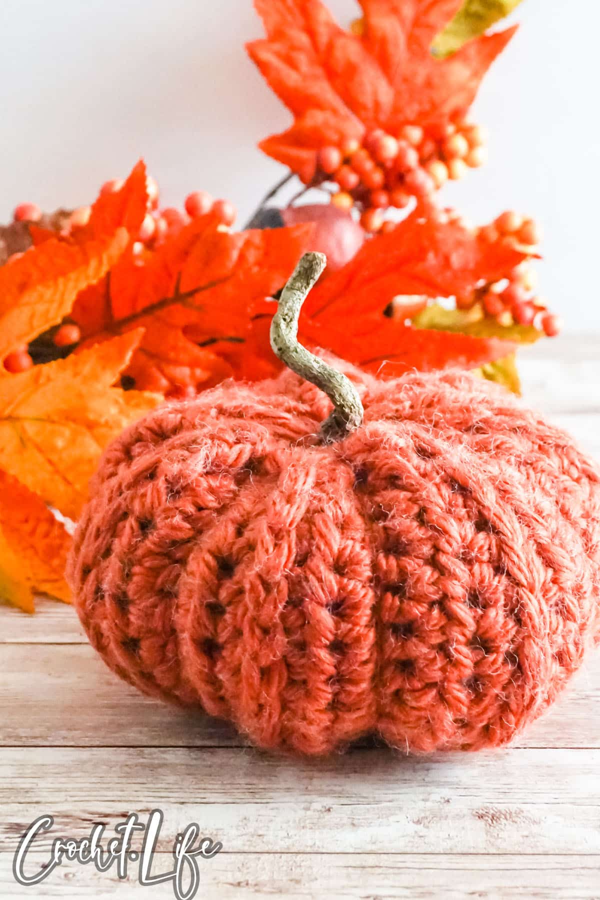 easy crocheted pumpkin pattern for fall