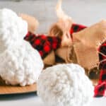 easy crochet snowball ornament for winter
