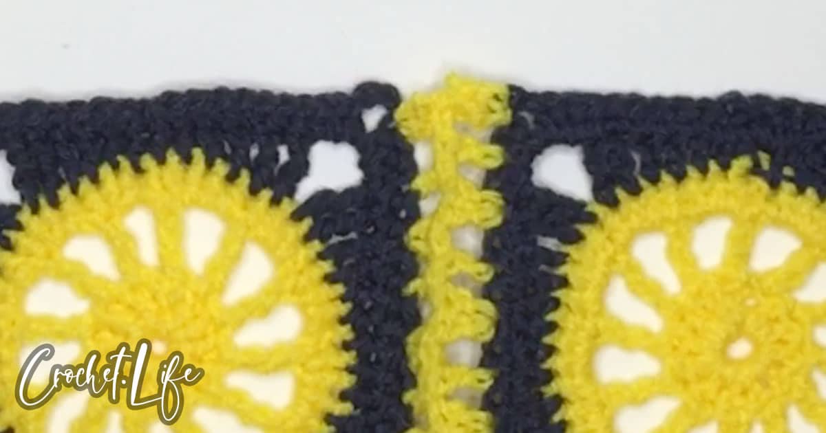 how to crochet granny squares together