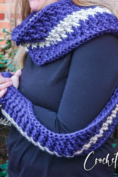 crocheted cowl with sleeves